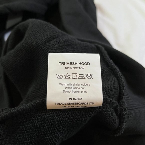 Palace Tri-Mesh Hood Black Tri-ferg Logo - Picture 8 of 10